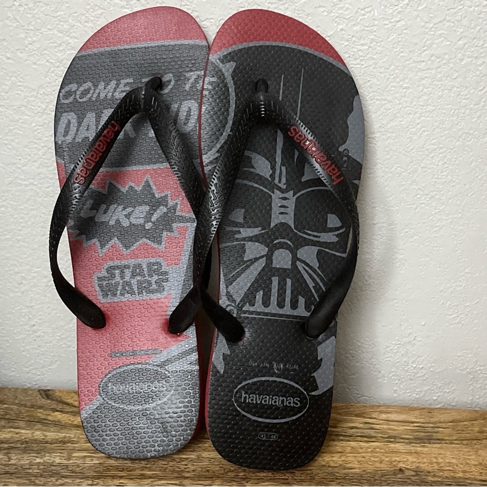 Havaianas Flip Flops Men’s 13 Star Wars  Darth Vader sandals NEW
